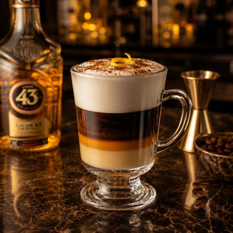 Barraquito cocktail