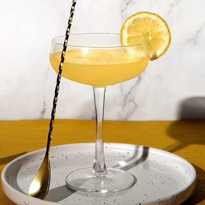 Bee's Knees cocktail